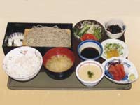栃木県足利市日本料理の店 竹重（お食事・ランチ）麦とろめし八割そばセット